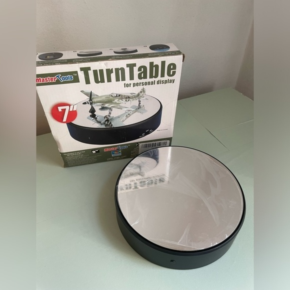 Turn Table for personal display